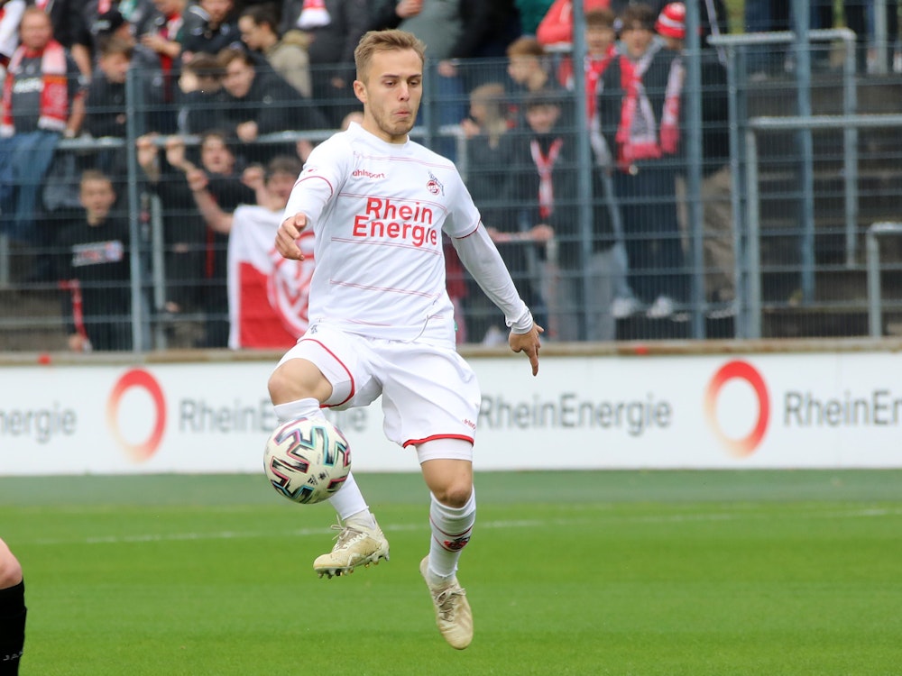 Justin Petermann im Trikot des 1. FC Köln II