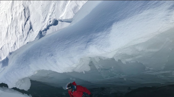 Gletscher: Sie sind Eismassen, die unser Planet dringend braucht. In Chile werden Gletscher nun durch einen Nationalpark geschützt. Unser Archivbild zeigt eine Gletscherspalte in Österreich (2021).