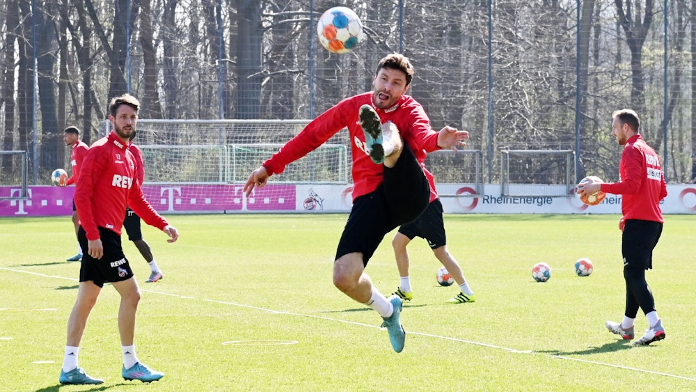 Jonas Hector trainiert beim 1. FC Köln.