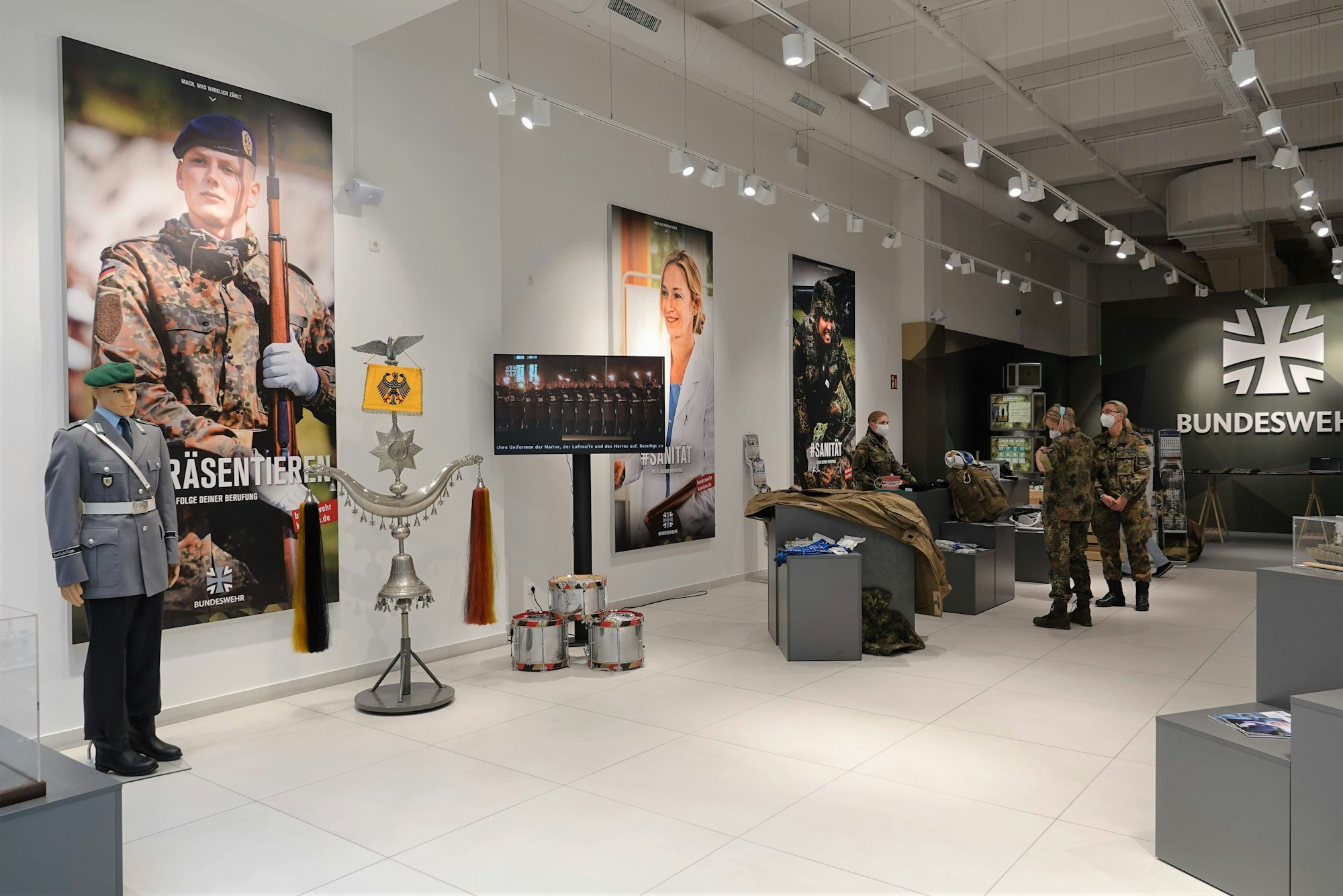 Pop-Up-Store der Bundeswehr in Oberhausen