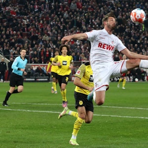 Mark Uth im Spiel gegen Borussia Dortmund