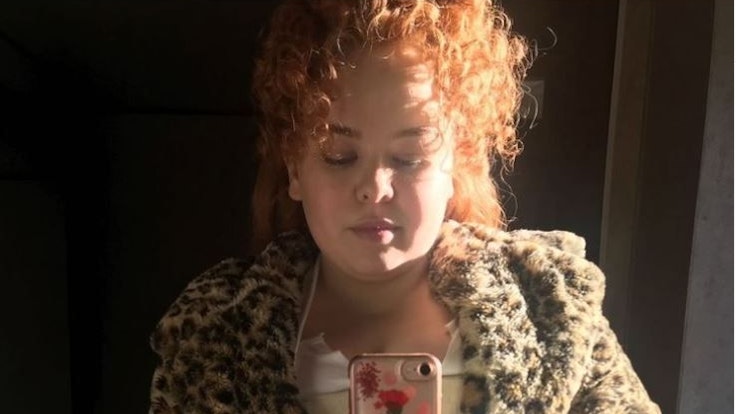 Bridgerton: Nicola Coughlan (hier 2021 auf einem Instagram-Selfie) spielt die Penelope Featherington - und ist wieder als Lady Whistledown in Staffel 2 zu sehen.