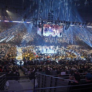 Blick in die Lanxess-Arena bei der Great Fight Night in Köln.