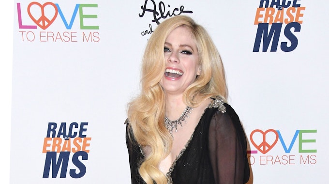 Avril Lavigne, hier im April 2018 in Beverly Hills, gab ihre Verlobung bekannt.