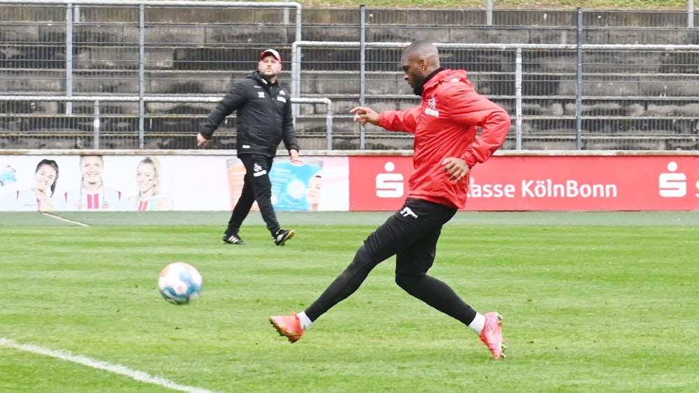 Anthony Modeste trainiert mit Steffen Baumgart beim 1. FC Köln.
