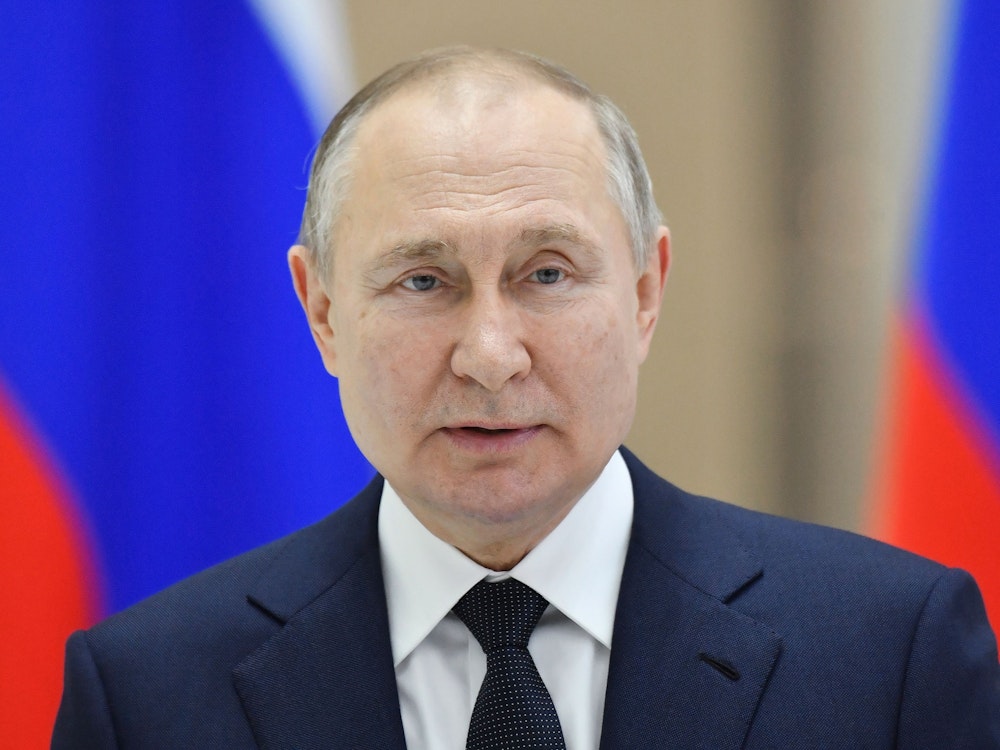 Das von der staatlichen russischen Nachrichtenagentur Sputnik über AP veröffentlichte Bild zeigt Wladimir Putin, Präsident von Russland.