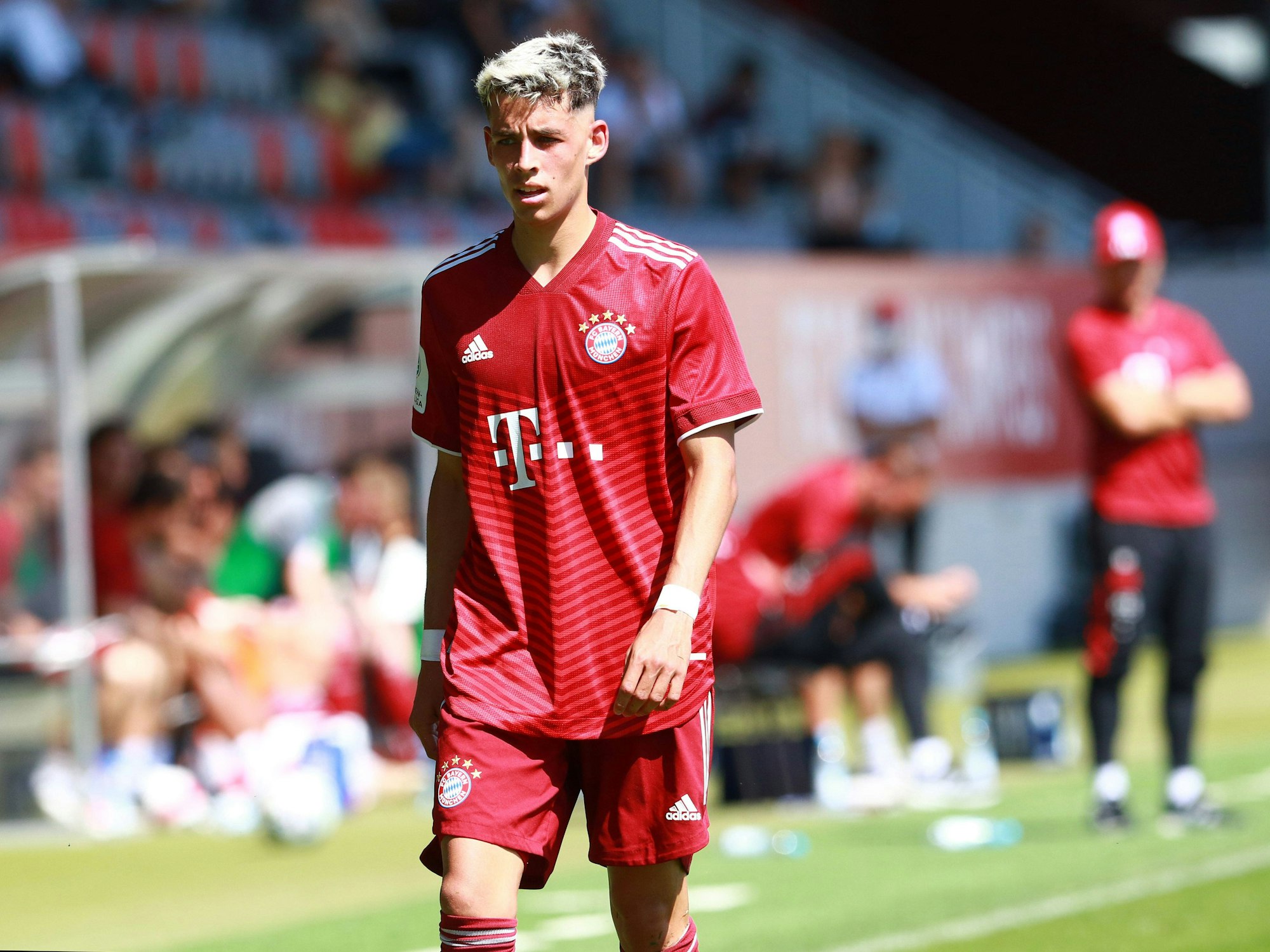 Nick Salihamidzic auf dem Platz für die A-Junioren des FC Bayern München