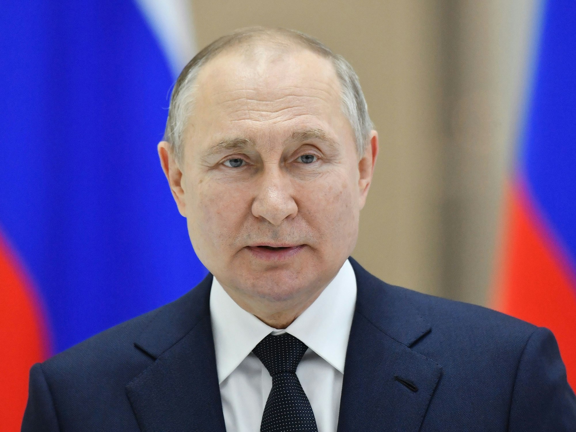 Wladimir Putin, Präsident von Russland (hier im April 2022), hat ein Einreiseverbot erlassen.