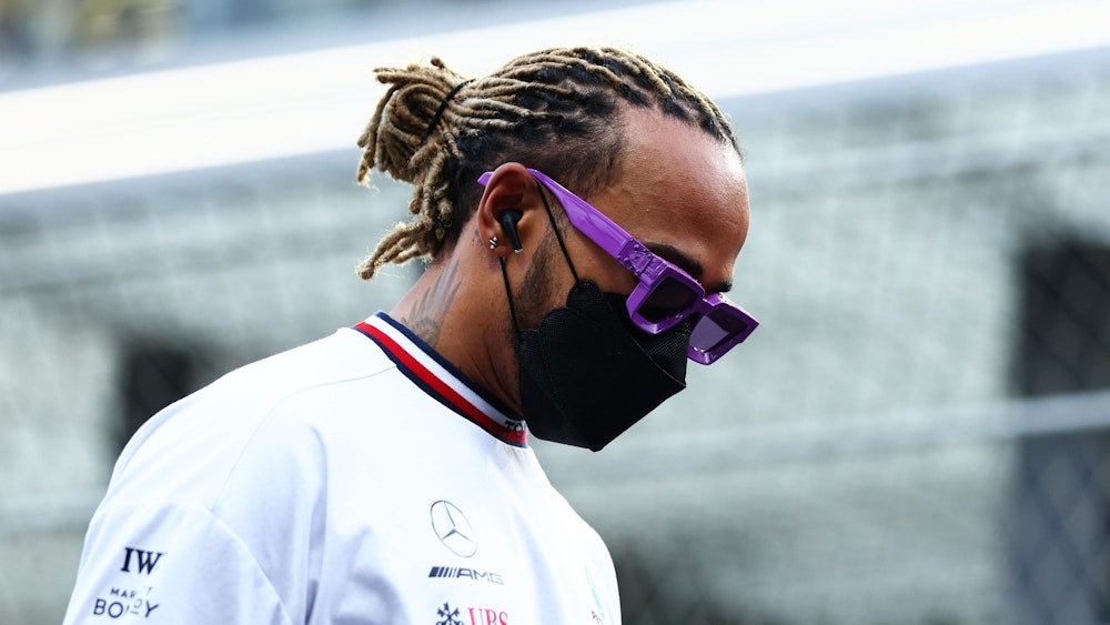 Formel-1-Star Lewis Hamilton (hier am 27. März 2022) zählt aktuell nicht mehr zu den WM-Favoriten.