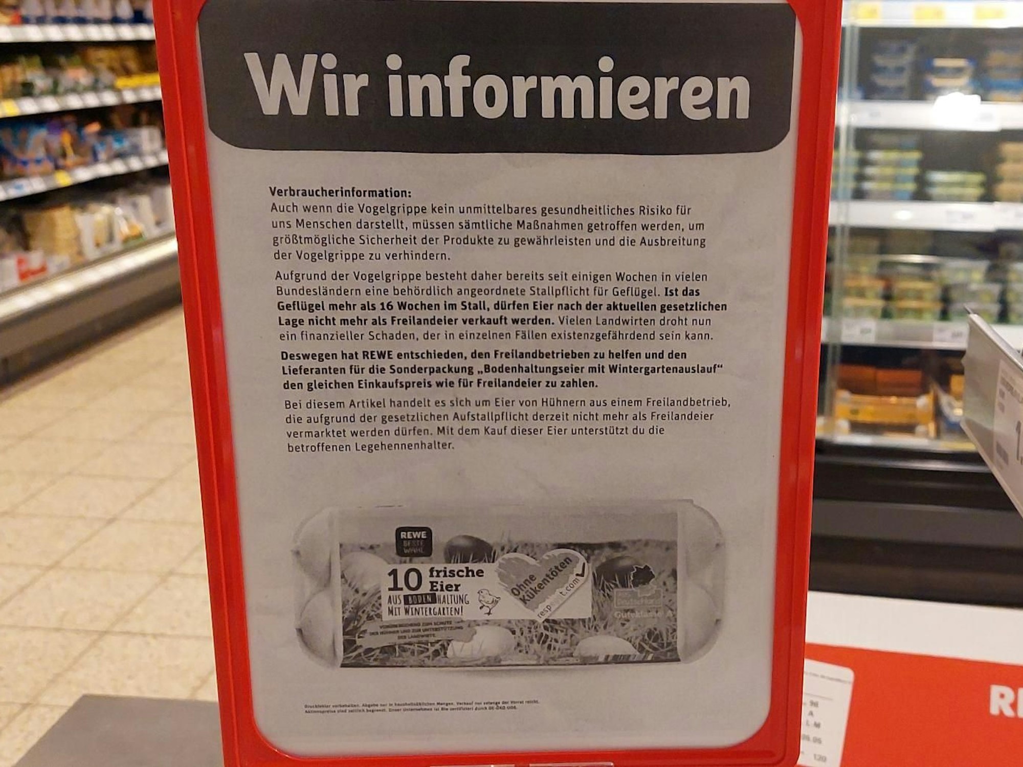 Hinweisschild zur Vogelgrippe in Kölner Rewe.