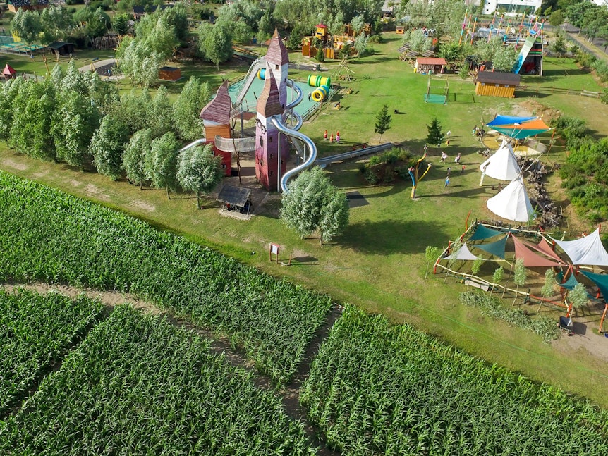 Ein Freizeitpark der besonderen Art: Irrlandia in Brandenburg.
