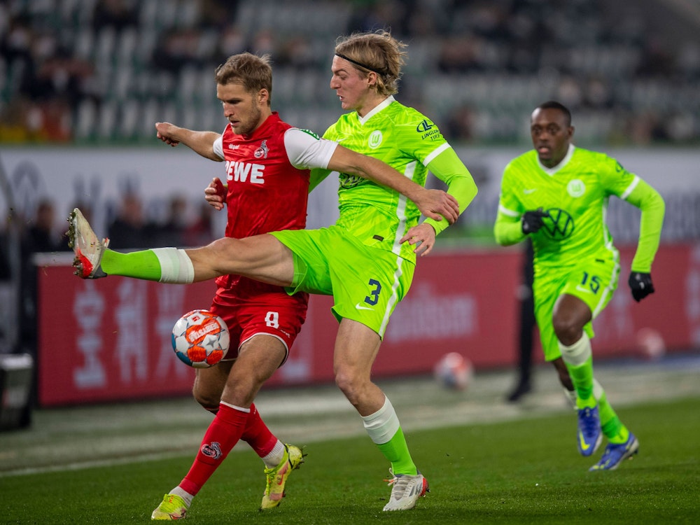 Sebastiaan Bornauw spielt mit dem VfL Wolfsburg gegen den 1. FC Köln.