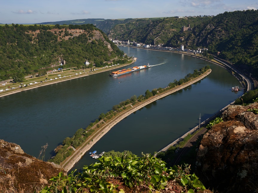 Zu den schönsten Radwegen in Deutschland gehört der „Rhein-Radweg“.