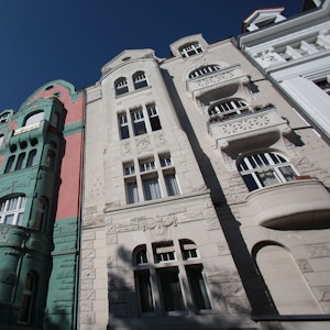 Zu sehen sind Altbaufassaden aus der Kölner Südstadt, aufgenommen am 23. August 2012.