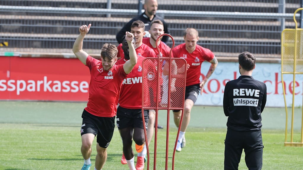 Jan Thielmann trainiert beim 1. FC Köln.