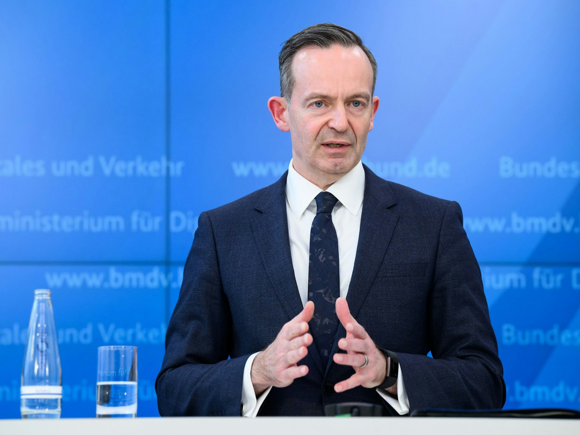 Volker Wissing (FDP) spricht bei einer Pressekonferenz am 5. April 2022.