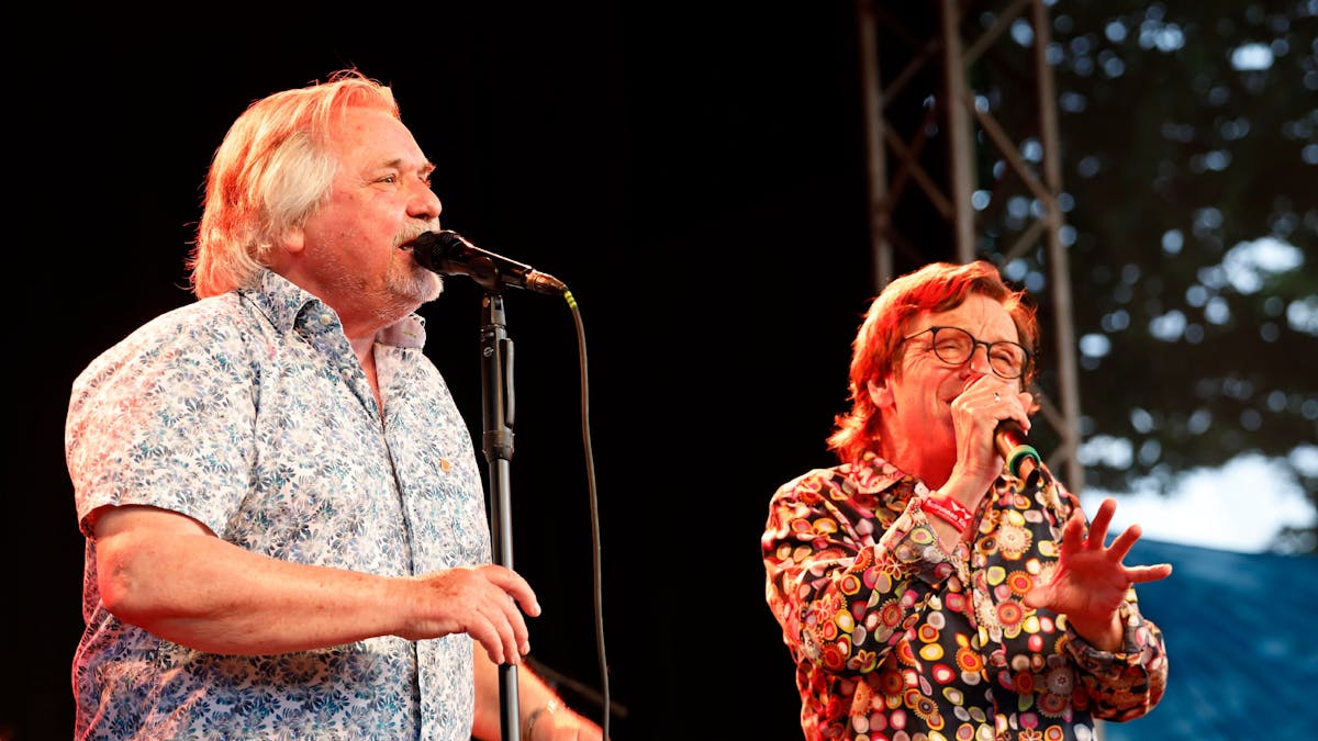 Tommy Engel und Purple Schulz singen im Tanzbrunnen in Köln