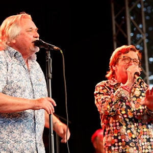 Tommy Engel und Purple Schulz singen im Tanzbrunnen in Köln