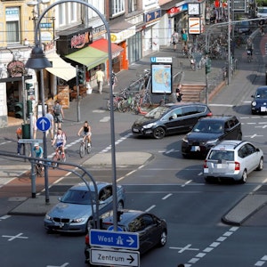 Verkehr auf der Venloer Straße am 22. Juli 2021.
