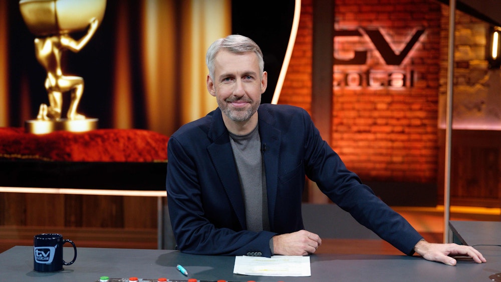 Der Entertainer Sebastian Pufpaff sitzt nach der Aufzeichnung der ProSieben-Comedyshow „TV total“ im Studio.