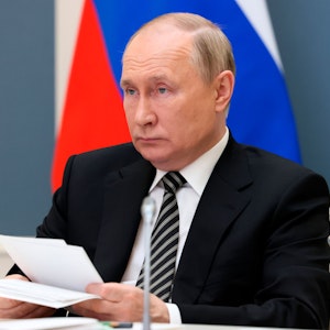 Wladimir Putin, Präsident von Russland, nimmt an einer Sitzung des Obersten Eurasischen Wirtschaftsrates per Videokonferenz teil.