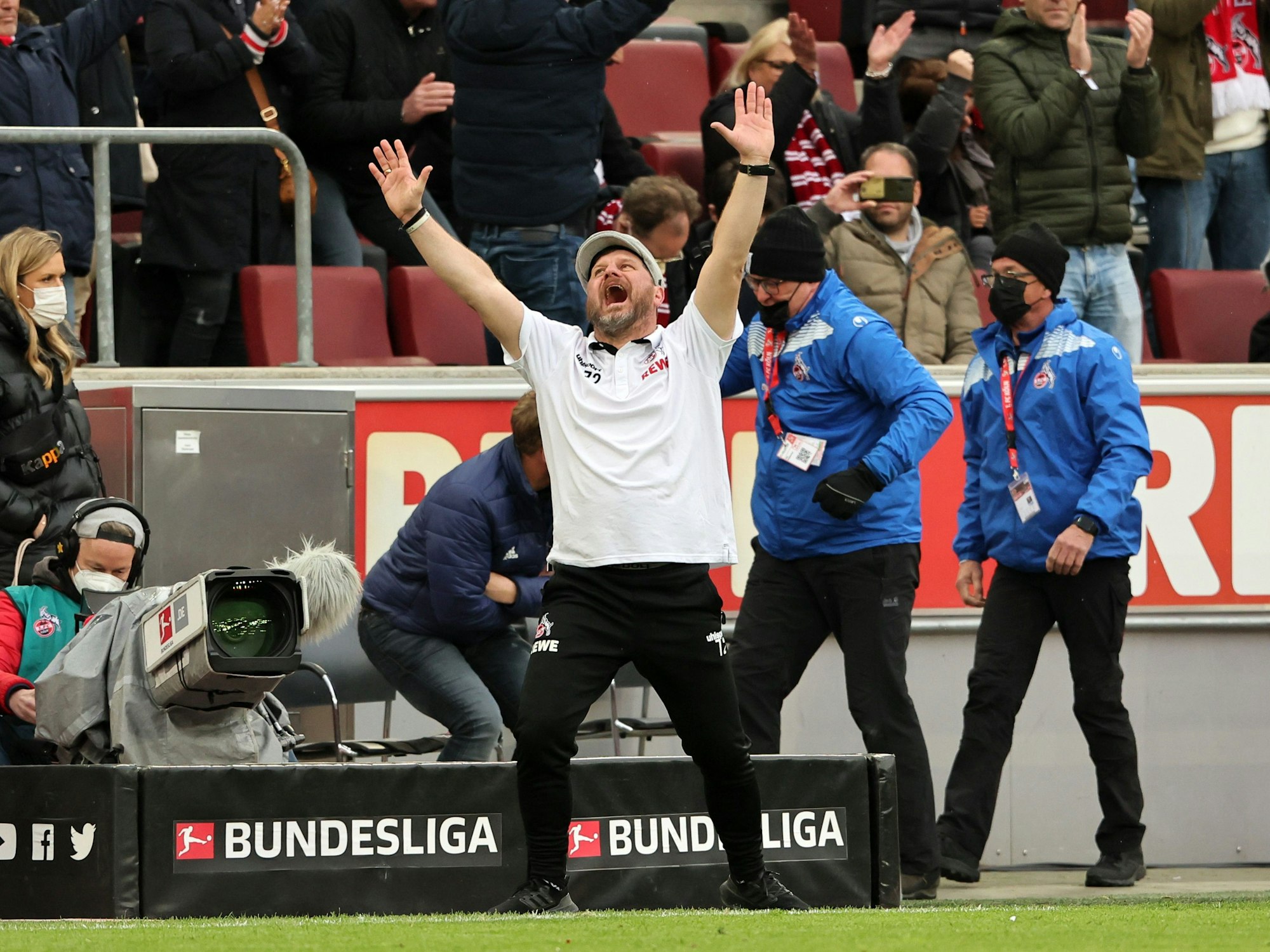 Steffen Baumgart jubelt gegen Mainz.