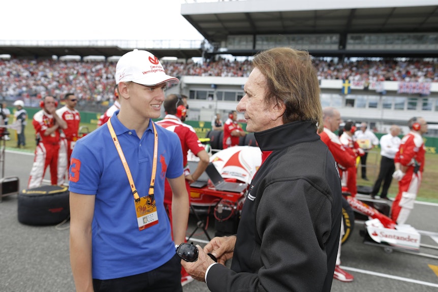 Mick Schumacher 2016 im Gespräch mit Emerson Fittipaldi