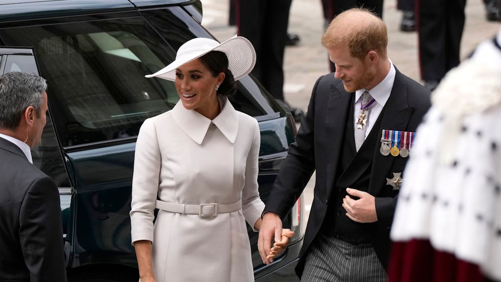 Prinz Harry und Meghan Markle kommen am 3. Juni 2022 zum Dankgottesdienst zu Ehren der Queen in der Londoner Kathedrale St Paul’s.