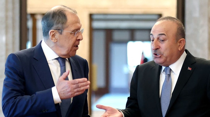Der russische Außenminister Sergej Lawrow ist am Mittwoch (8. Juni) nach Ankara gereist, um seinen türkischen Kollegen Mevlüt Cavusoglu zu treffen.