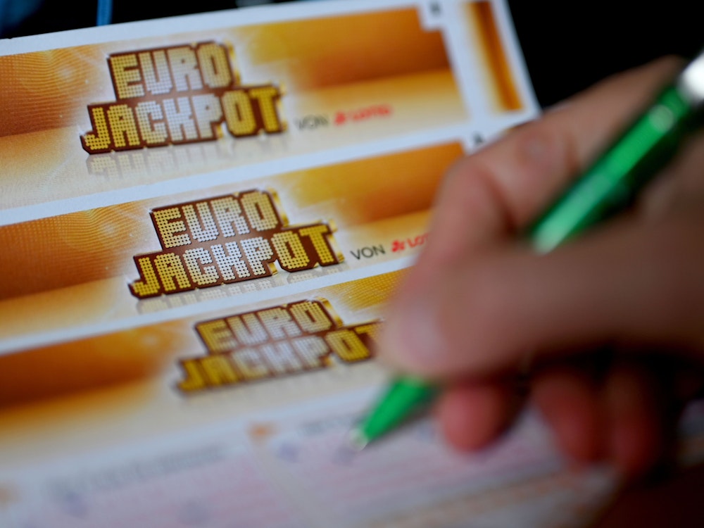 Eurojackpot am Dienstag (5.7.22): Die Gewinnzahlen zur Ziehung gibt es ab 20.15 Uhr auf EXPRESS.de.