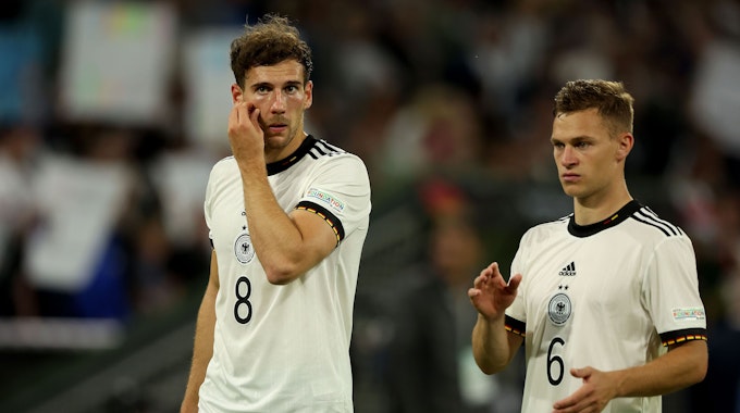 Die beiden DFB-Stars Goretzka und Kimmich sind sichtlich nicht zufrieden beim 1:1 gegen England in der Nations League.