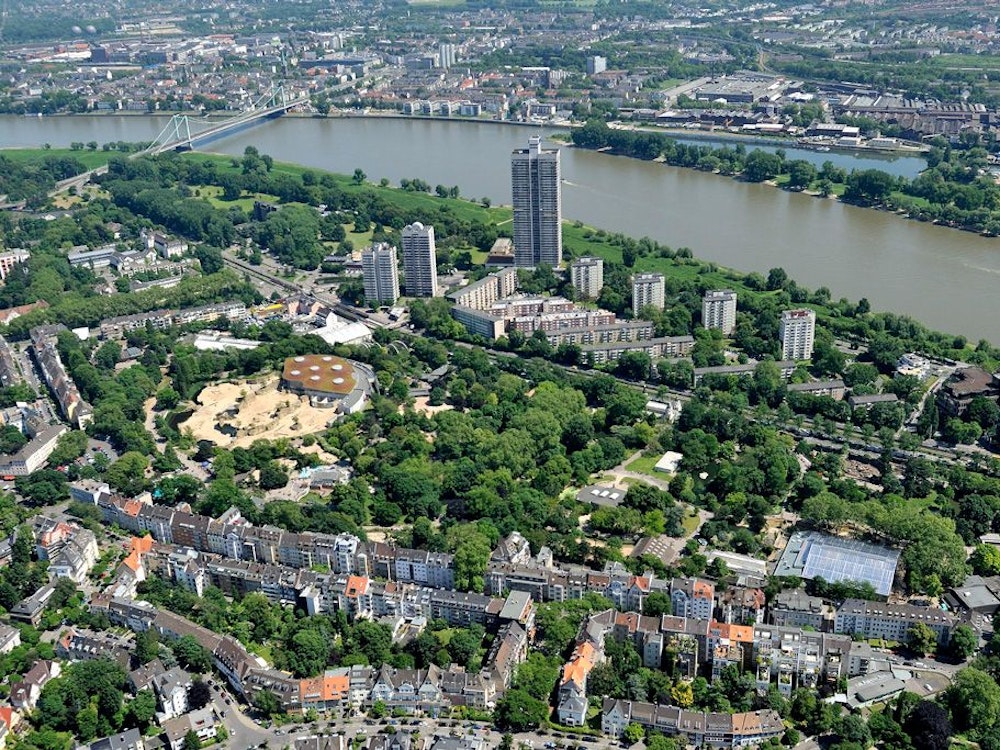 Der Kölner Zoo aus der Luft fotografiert.