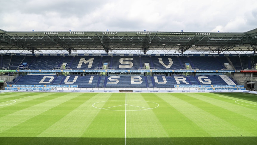 Borussia Mönchengladbach wird am 17. Juli 2022 am „schauinsland reisen CUP DER TRADITIONEN“ in Duisburg teilnehmen. Das Foto zeigt die „schauinsland-reisen-arena “, das Stadion des MSV Duisburg am 21. Mai.