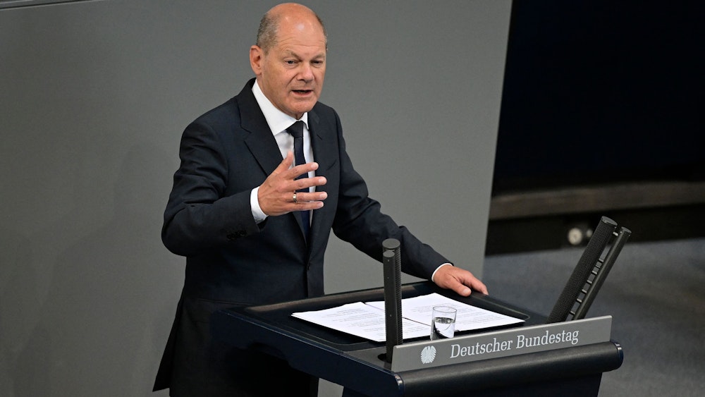 Kanzler Olaf Scholz während seiner Regierungserklärung am 22. Juni. AFP