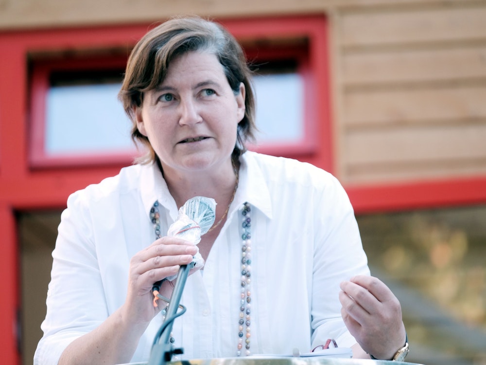 SPD-Parteivorsitzende Christiane Jäger ist bei einer Buchvorstellung am 21. September 2020 in Köln vor Ort.