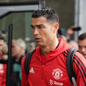 Manchester-United-Star Cristiano Ronaldo bei einer Reiseankunft.