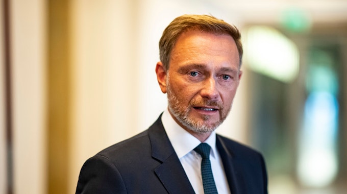 Bundesfinanzminister Christian Lindner hat eine Todesnachricht überbracht. Unser Foto zeigt den FDP-Chef am 7. Juni in Berlin.