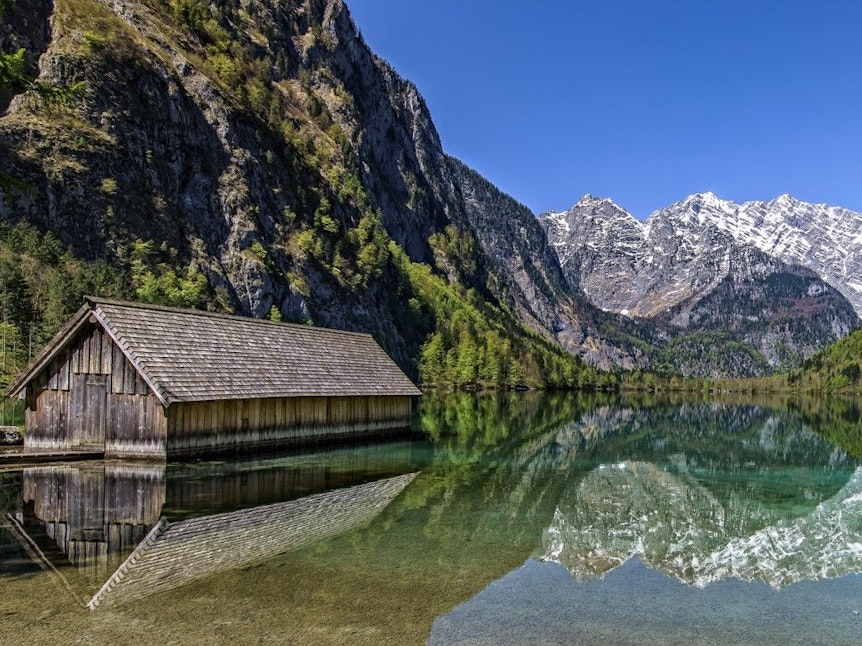 Malerisch: Der Obersee beim Königssee in den Berchtesgadener Alpen