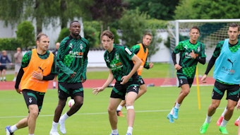 Das Team von Borussia Mönchengladbach ist am Montag (4. Juli 2022) mit der ersten Einheit der Woche auf dem Sportplatz Birkenmoos ins Training gestartet