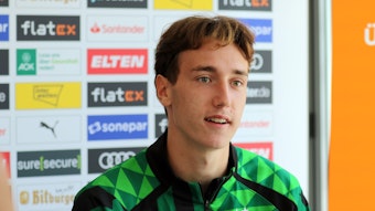 Simon Walde von Borussia Mönchengladbach am 8. Juli 2022 im Pressegespräch im Trainingslager am Tegernsee in Rottach-Egern.
