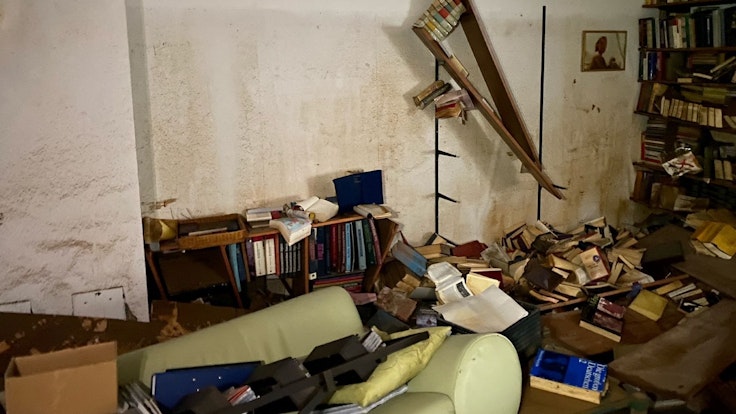 Das zerstörte Arbeitszimmer von Sonntag-EXPRESS-Mitarbeiter Maternus Hilger nach der Flutkatastrophe 2021
