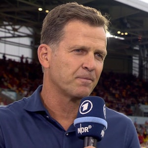 DFB-Manager Oliver Bierhoff vor dem Frauen-EM-Spiel zwischen Deutschland und Spanien im ARD-Interview.