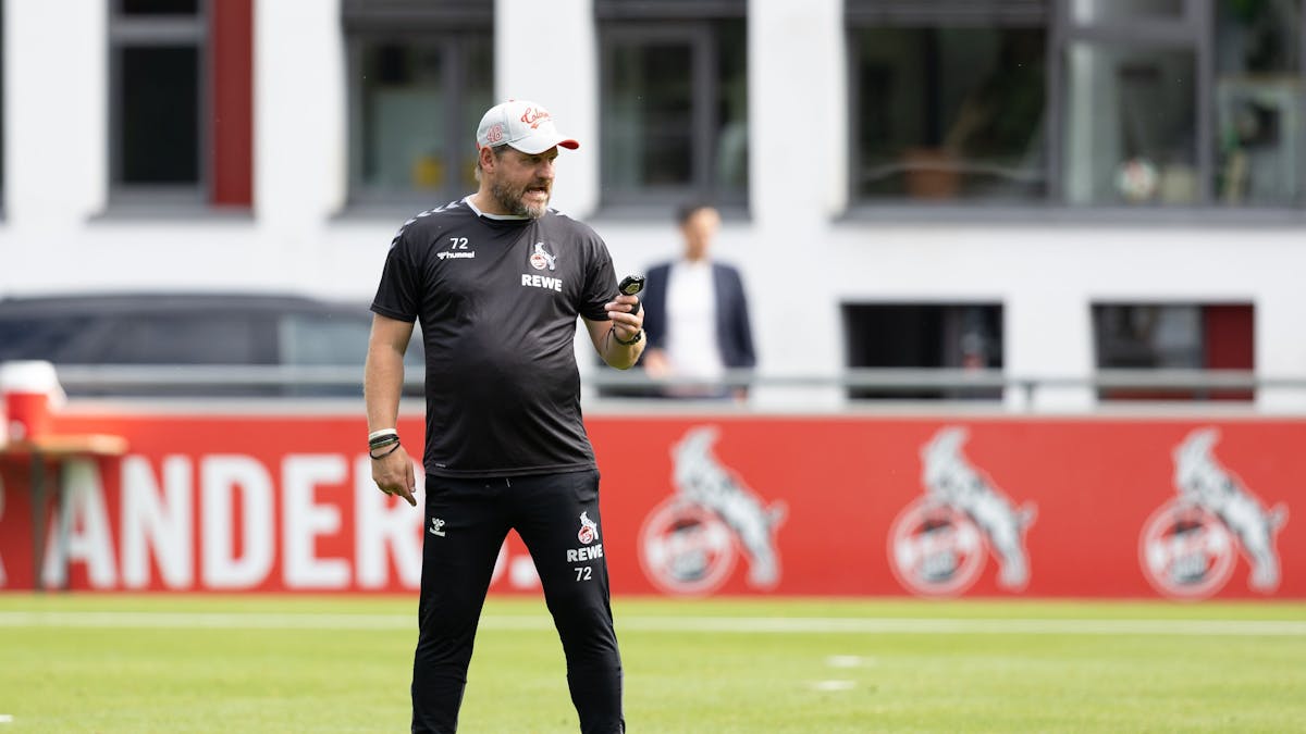 Steffen Baumgart beim Training des 1. FC Köln am 14. Juli 2022