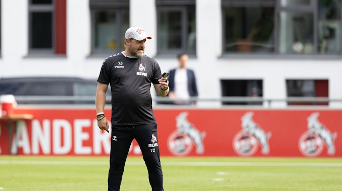 Steffen Baumgart beim Training des 1. FC Köln am 14. Juli 2022