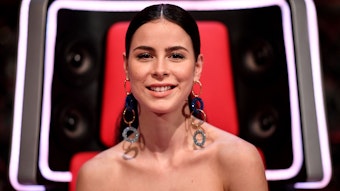 Sängerin Lena Meyer-Landrut, hier am 4. Februar 2022 in der Musikshow „The Voice Kids“, sprüht auf Instagram vor positiver Energie.