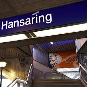 Haltestelle Hansaring in Köln.
