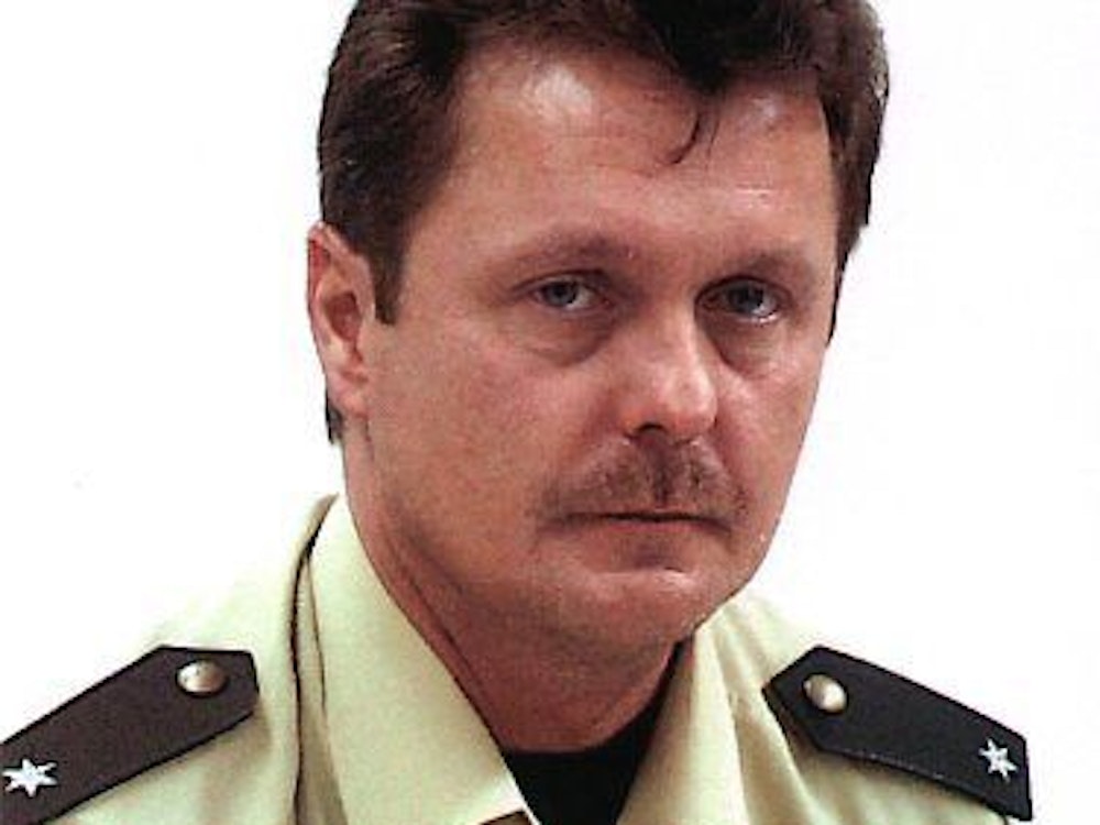 Gerd Höllige, Beamter der Polizeiwache Bad Godesberg.
