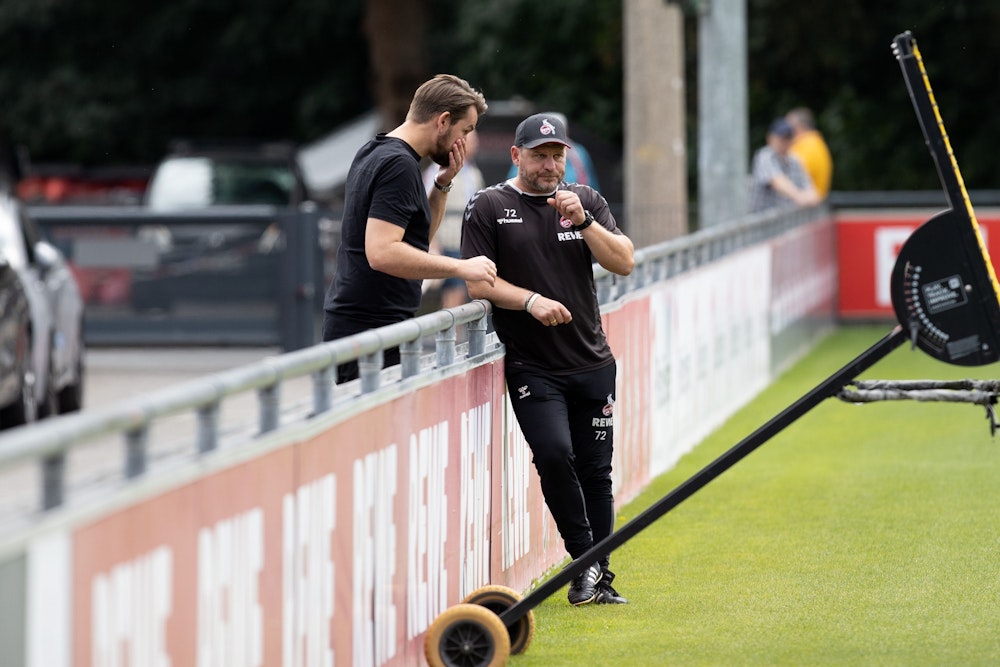 Steffen Baumgart und Thomas Kessler beim Training des 1. FC Köln.