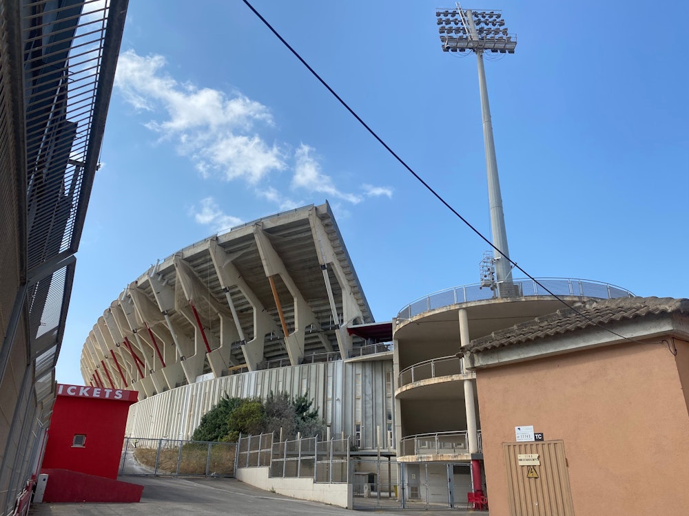 Am Stadion „Visit Mallorca Estadi (Son Moix)“ des RCD Mallorca wird aktuell gebaut. Das Foto wurde am 27. Juli 2022 aufgenommen.