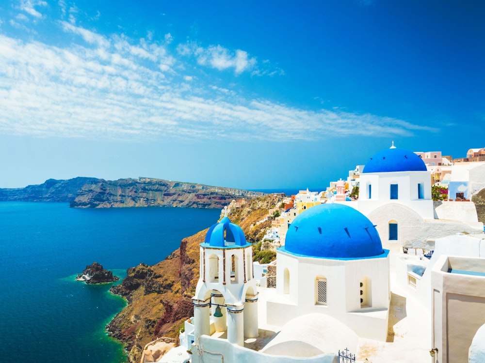 Griechenland Geheimtipps gefällig? Hier kommen die schönsten griechischen Inseln von bekannten Spots bis zum entlegenen Traumort.